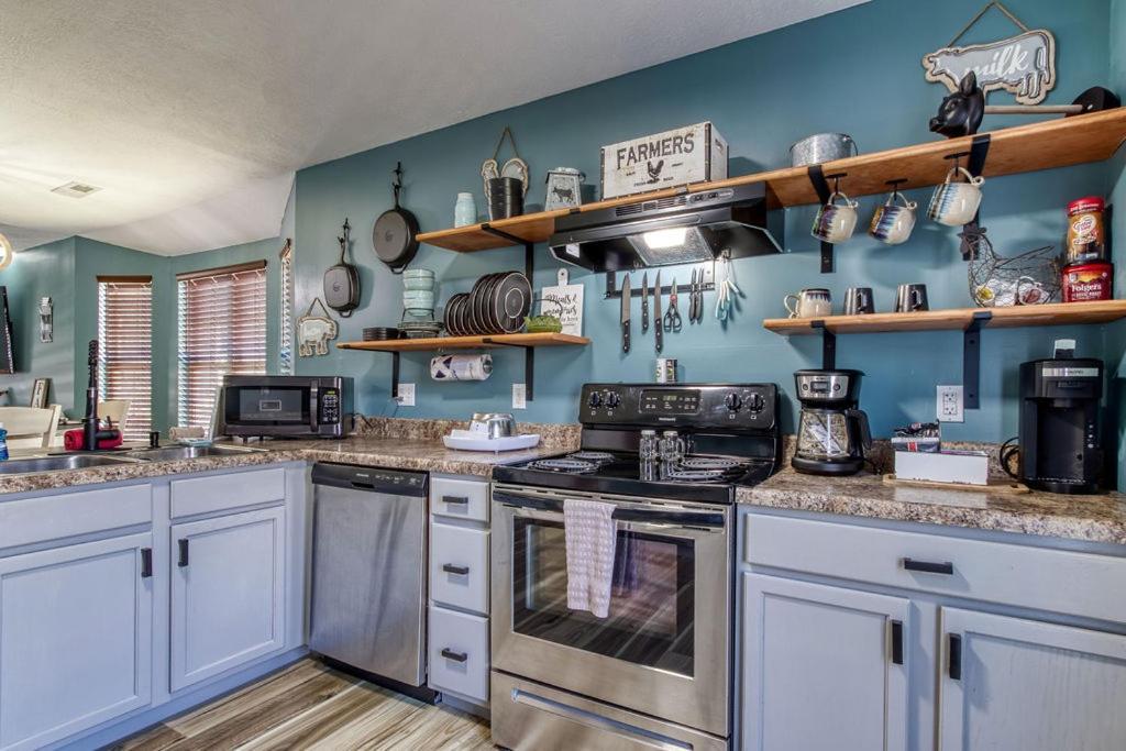 The Mason Jar, Hot Tub, Wifi, 1089 Free Tickets Each Paid Day, Dollywood And More! Пиджен-Фордж Экстерьер фото